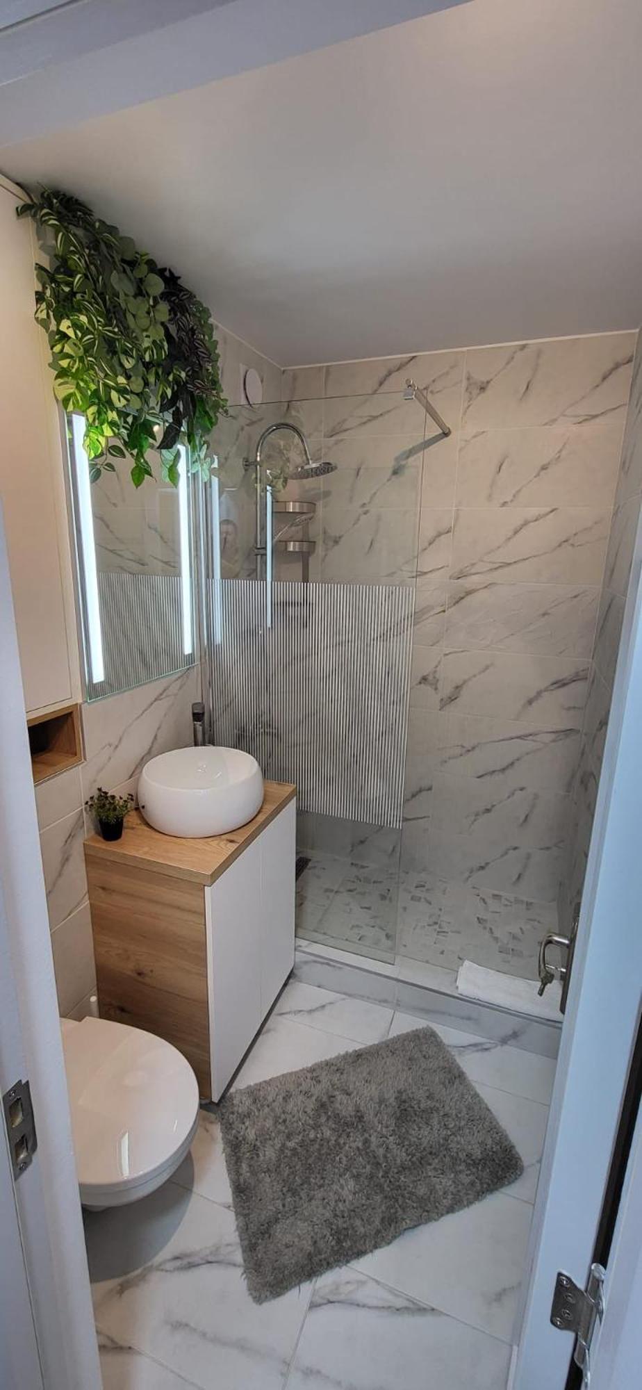 Urban Retreat Central - One Bedroom Apartment Piteszti Zewnętrze zdjęcie